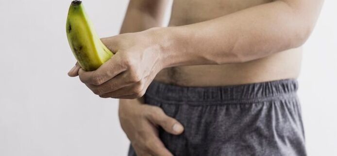 バナナを例にした男性のペニスのサイズ